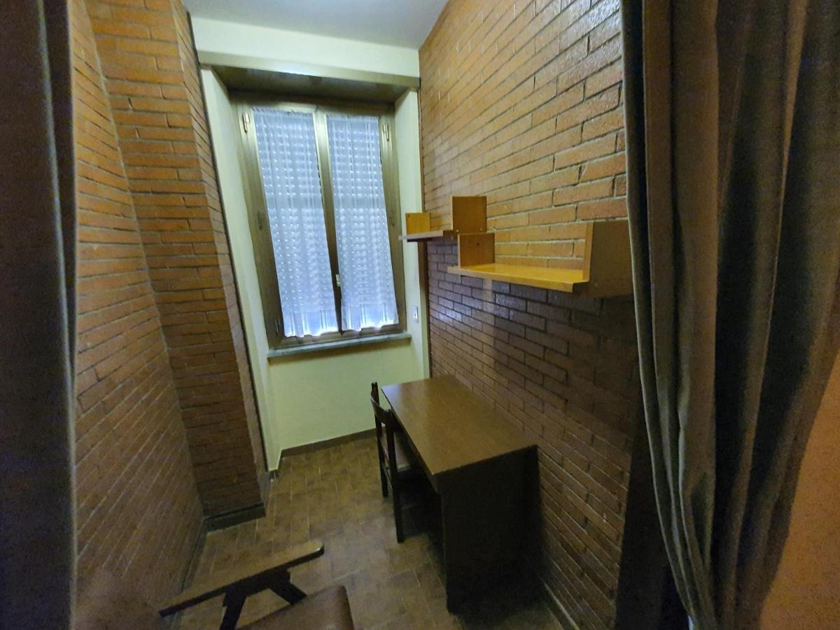 Suore Concezioniste Missionarie - Carmen Salles Roma Bed & Breakfast エクステリア 写真